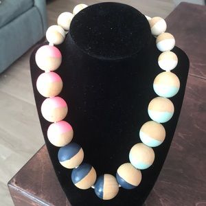 Adorable wooden multicolor beaded necklace